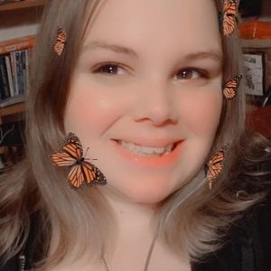 Meet your Posher, Holly